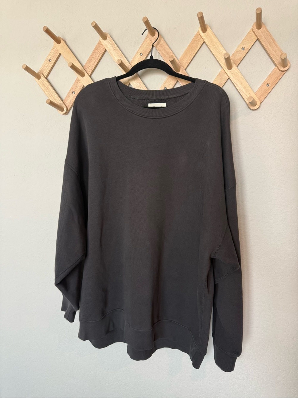 ELWOOD 100% Cotton Crewneck Sweater - Charcoal Gray